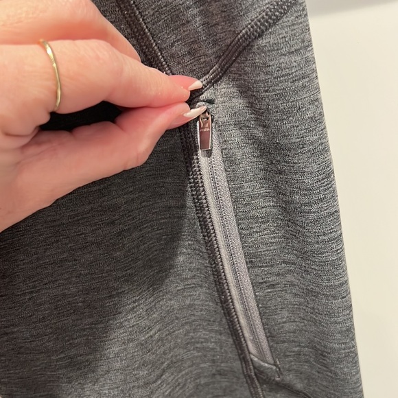 Athleta Rainier Unbrushed 7/8 Tight - Picture 3 of 11